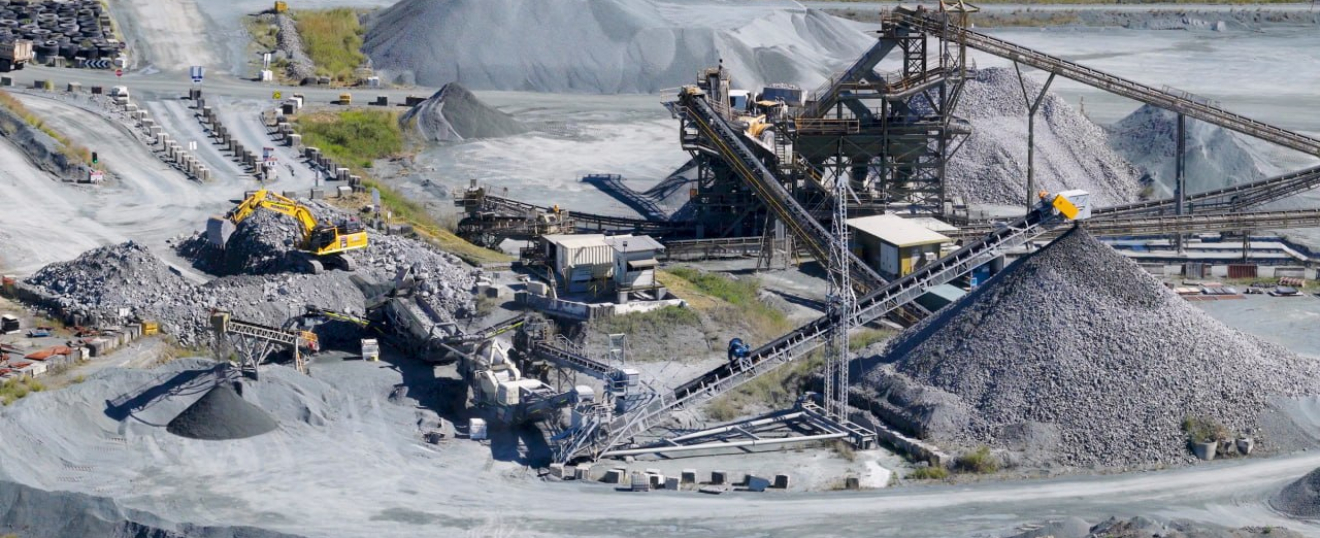Optimizing Metal Extraction Processes with PKS Chemical Reagents: Focus on pH Regulation and Ore Conditioning
